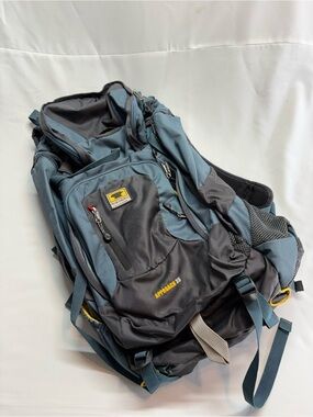 Mountainsmith Blue-Gray Approach 35 Travel Backpack